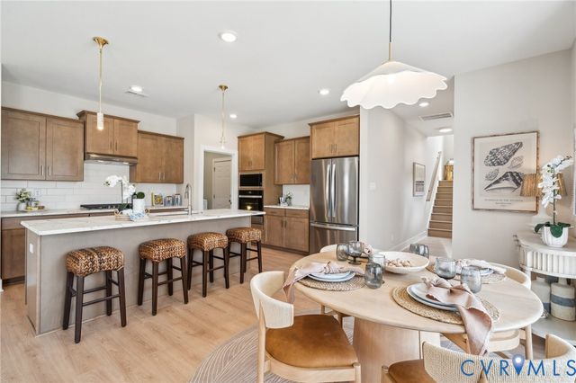 6700 Oasis Breeze Ln, Midlothian, VA 23113