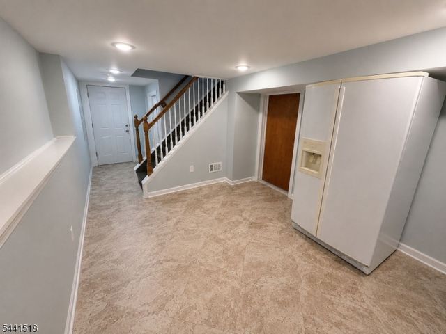 48 Sunnyside Rd, West Orange Twp., NJ 07052