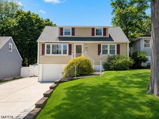 48 Sunnyside Rd, West Orange Twp., NJ 07052