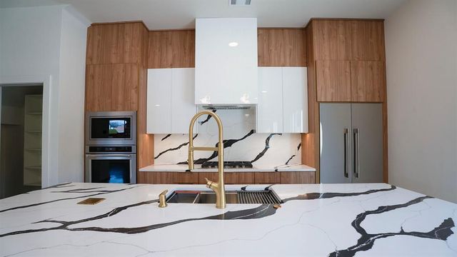 605 N Idaho Avenue, Oklahoma City, OK 73117