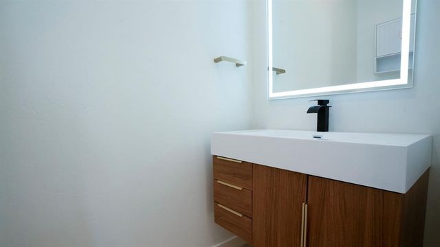 605 N Idaho Avenue, Oklahoma City, OK 73117