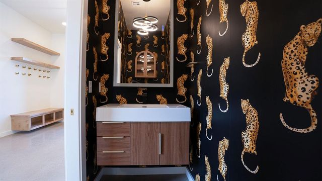 605 N Idaho Avenue, Oklahoma City, OK 73117