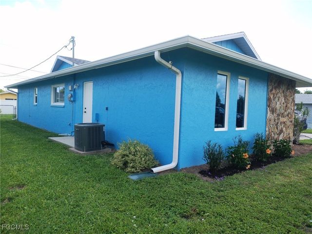 240 SE 46th TER, Cape Coral, FL 33904