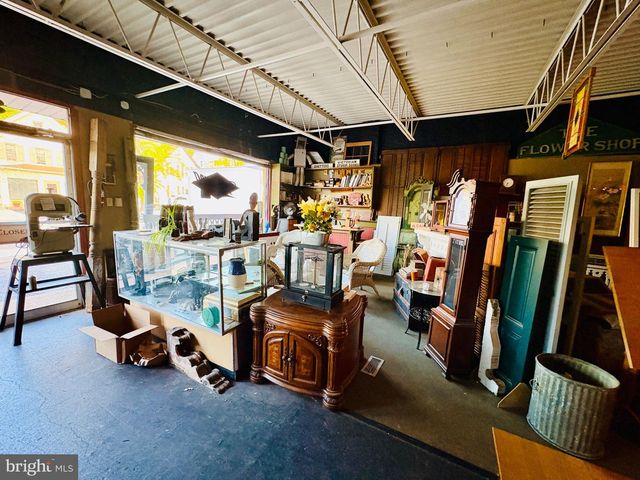 3011 N CENTRE ST, Pennsauken, NJ 08109