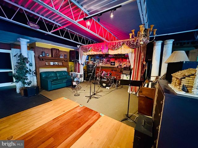 3011 N CENTRE ST, Pennsauken, NJ 08109