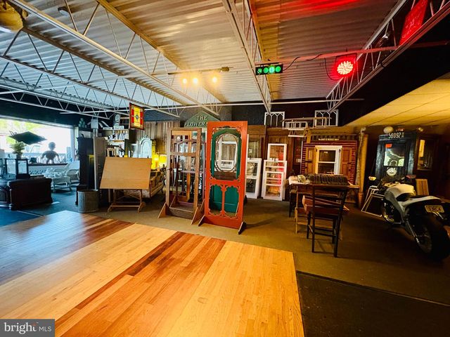 3011 N CENTRE ST, Pennsauken, NJ 08109