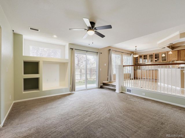 19899 E 41st Ave, Denver, CO 80249