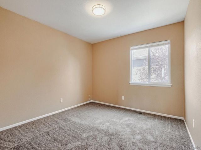 19899 E 41st Ave, Denver, CO 80249