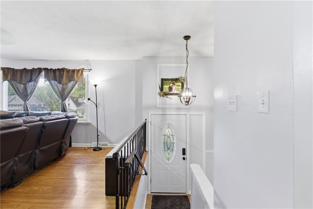 1619 Woodland Boulevard, Kansas City, KS 66106