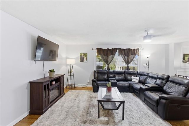 1619 Woodland Boulevard, Kansas City, KS 66106