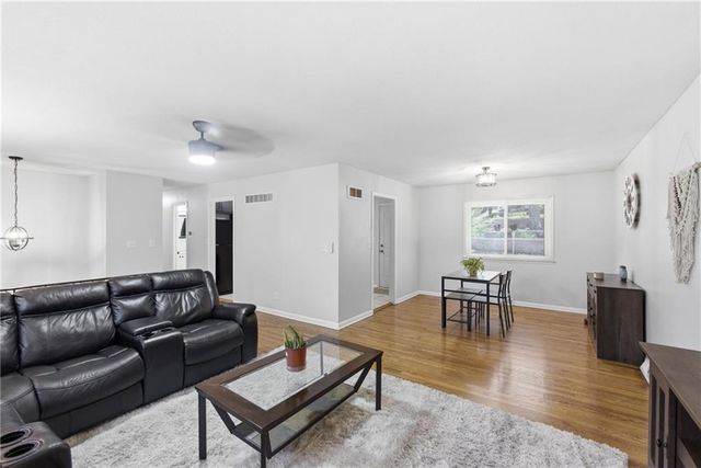 1619 Woodland Boulevard, Kansas City, KS 66106