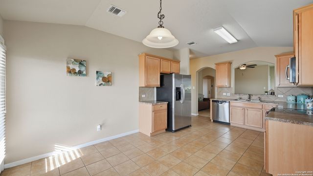 734 Wolfeton Way, New Braunfels, TX 78130