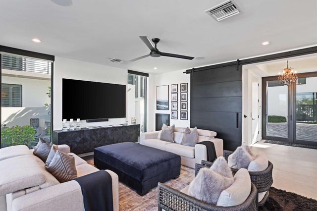 11501 Old Ocean Boulevard, Ocean Ridge, FL 33435