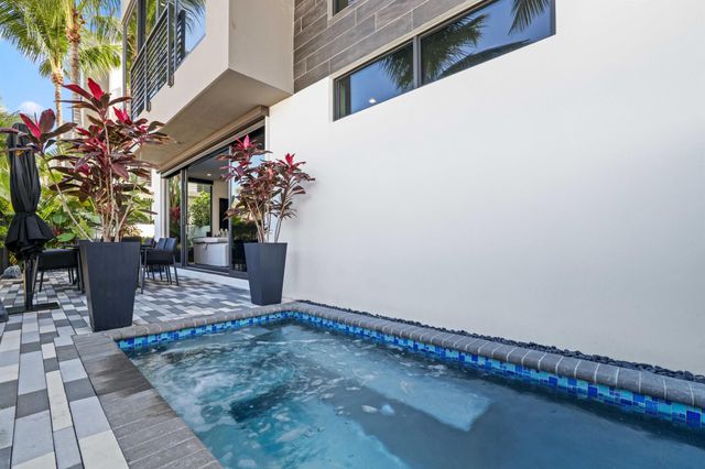 11501 Old Ocean Boulevard, Ocean Ridge, FL 33435