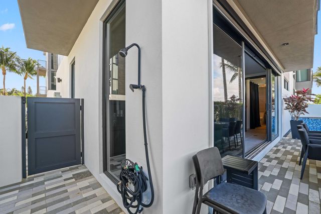 11501 Old Ocean Boulevard, Ocean Ridge, FL 33435