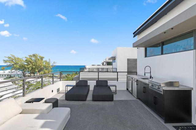 11501 Old Ocean Boulevard, Ocean Ridge, FL 33435