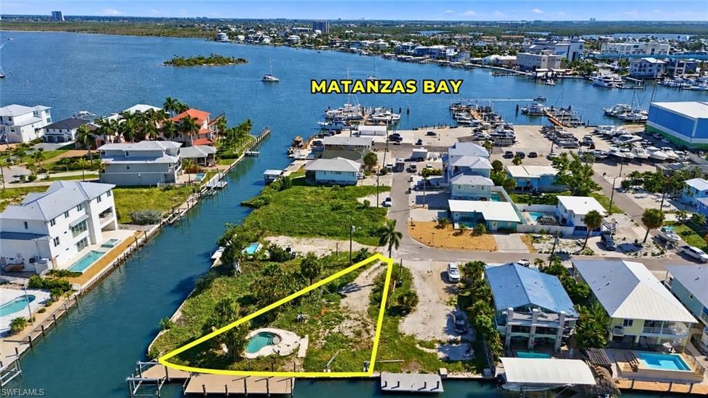 800 3rd ST, FORT MYERS BEACH, FL 33931 — photo 2