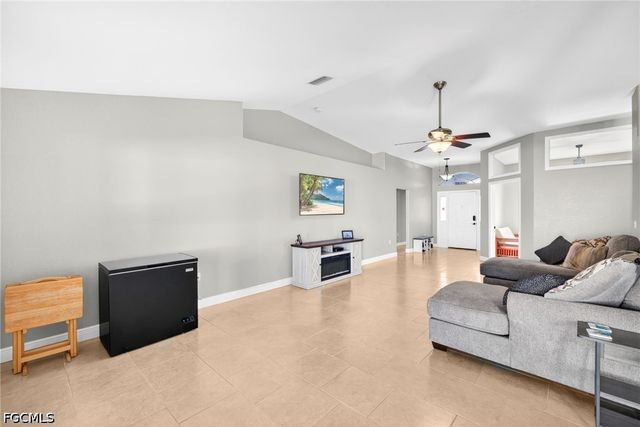1417 NW 16th PL, Cape Coral, FL 33993