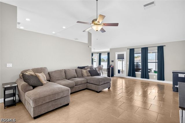 1417 NW 16th PL, Cape Coral, FL 33993