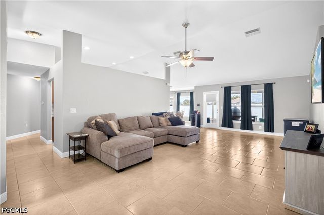 1417 NW 16th PL, Cape Coral, FL 33993