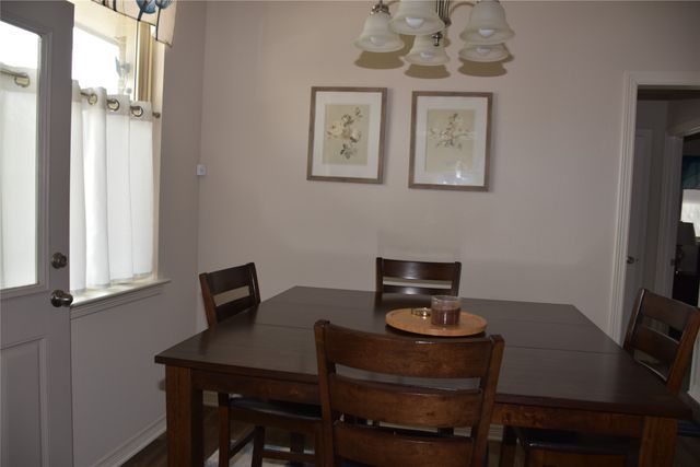 102 Monarch Court, Waxahachie, TX 75165