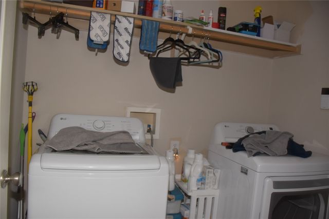 102 Monarch Court, Waxahachie, TX 75165