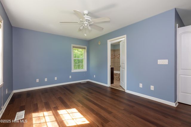 4173 Middle Road, Trenton, NC 28585