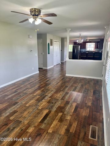 4173 Middle Road, Trenton, NC 28585