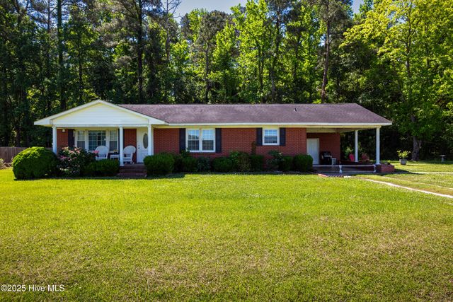4173 Middle Road, Trenton, NC 28585