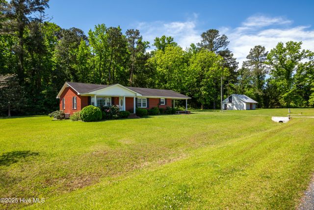 4173 Middle Road, Trenton, NC 28585