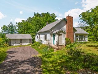18250 Bush Road, Sylvan Twp, MI 48118