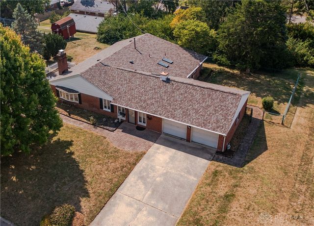 5095 Wheaton Street, Centerville, OH 45429