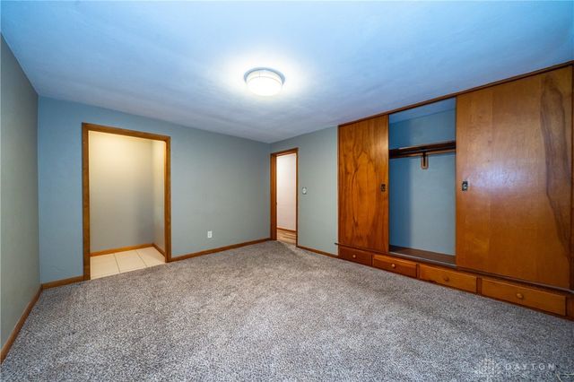 5095 Wheaton Street, Centerville, OH 45429