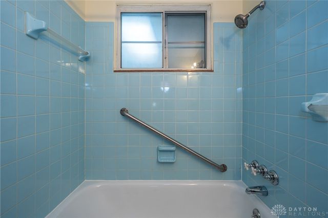 5095 Wheaton Street, Centerville, OH 45429