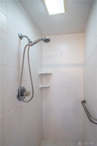 5095 Wheaton Street, Centerville, OH 45429