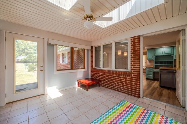 5095 Wheaton Street, Centerville, OH 45429