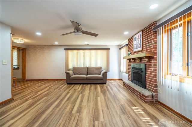 5095 Wheaton Street, Centerville, OH 45429