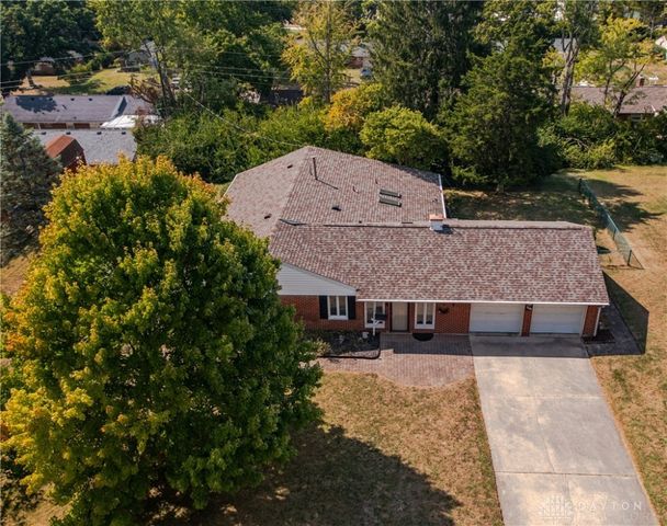 5095 Wheaton Street, Centerville, OH 45429