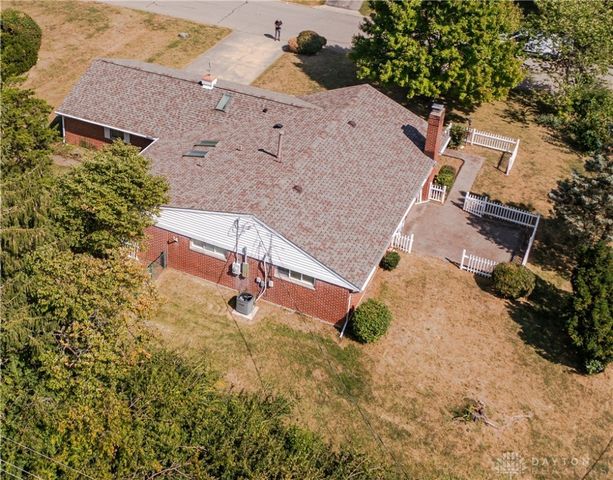 5095 Wheaton Street, Centerville, OH 45429