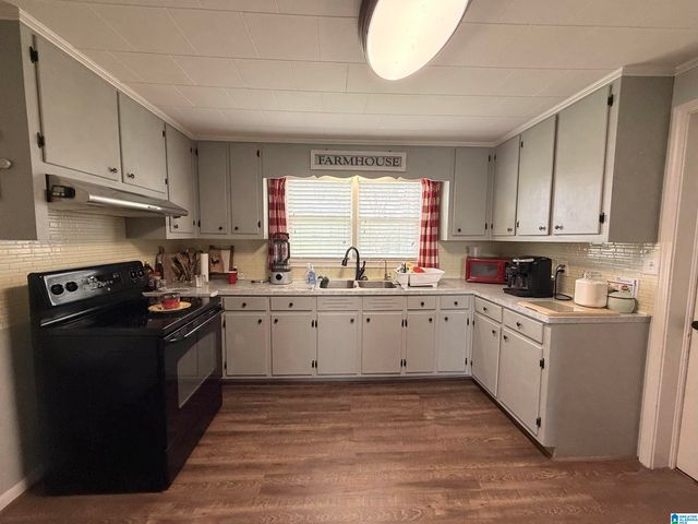 37 COUNTY ROAD 825, Clanton, AL 35045