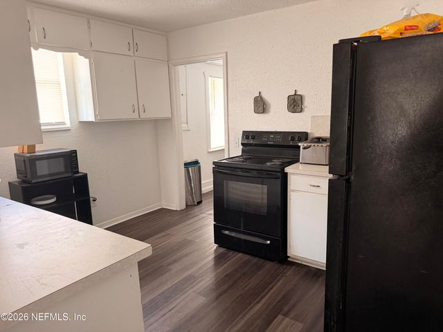 1140 W 25TH Street, Jacksonville, FL 32209