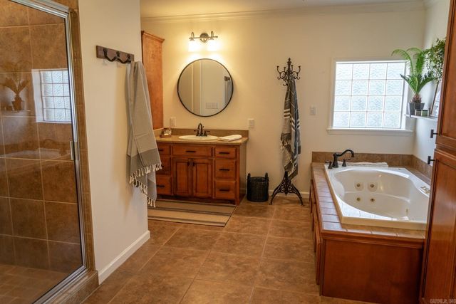 337 Sunset Bay, Hot Springs, AR 71913