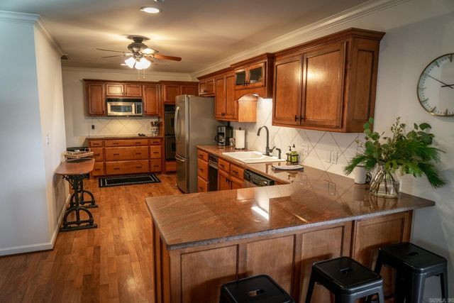 337 Sunset Bay, Hot Springs, AR 71913