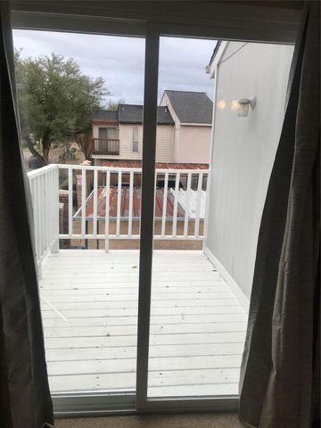 7895 Green Lawn Drive 7895, Houston, TX 77088