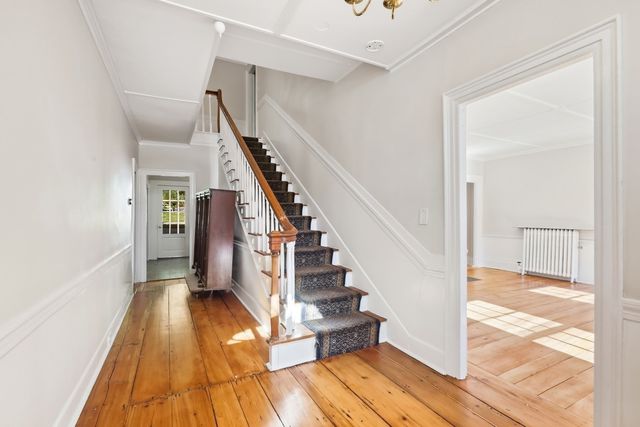 249 Main St, Groveland, MA 01834