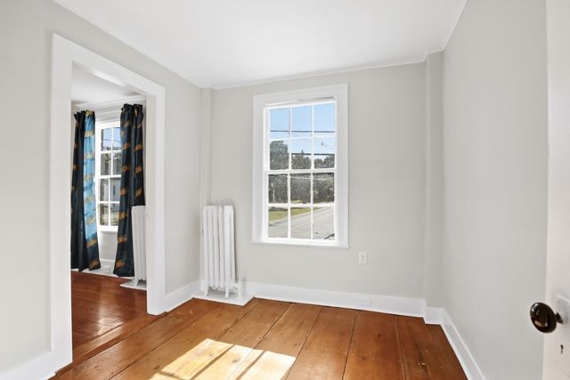 249 Main St, Groveland, MA 01834