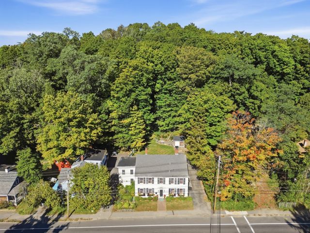 249 Main St, Groveland, MA 01834