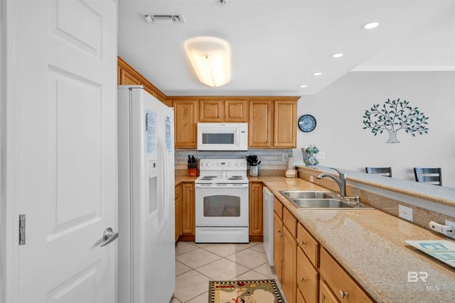 1524 WEST BEACH Boulevard 706, Gulf Shores, AL 36542