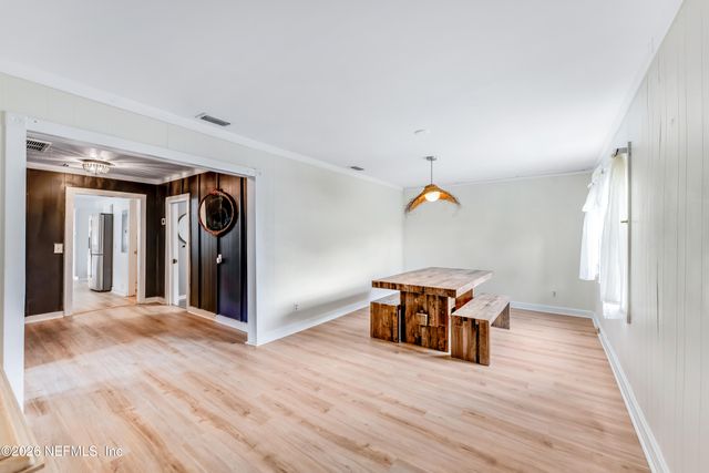 522 3RD Avenue S, Jacksonville Beach, FL 32250