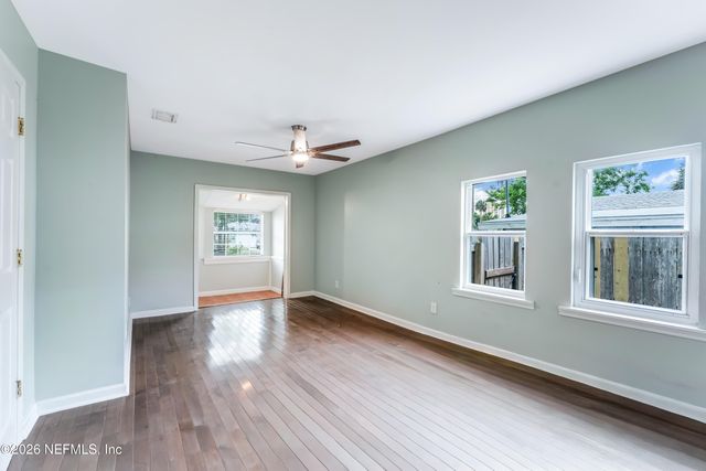 522 3RD Avenue S, Jacksonville Beach, FL 32250